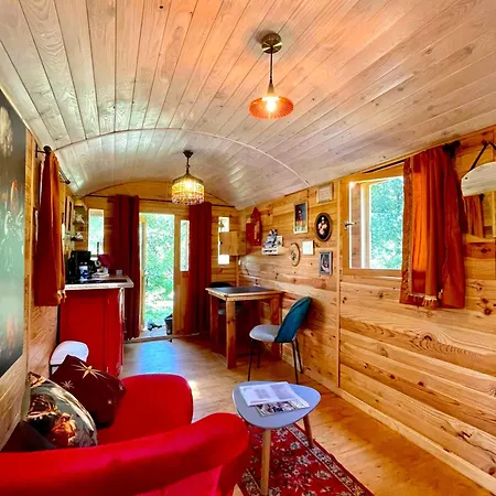 Holiday home Familial En Pleine Nature- Domaine Temali *